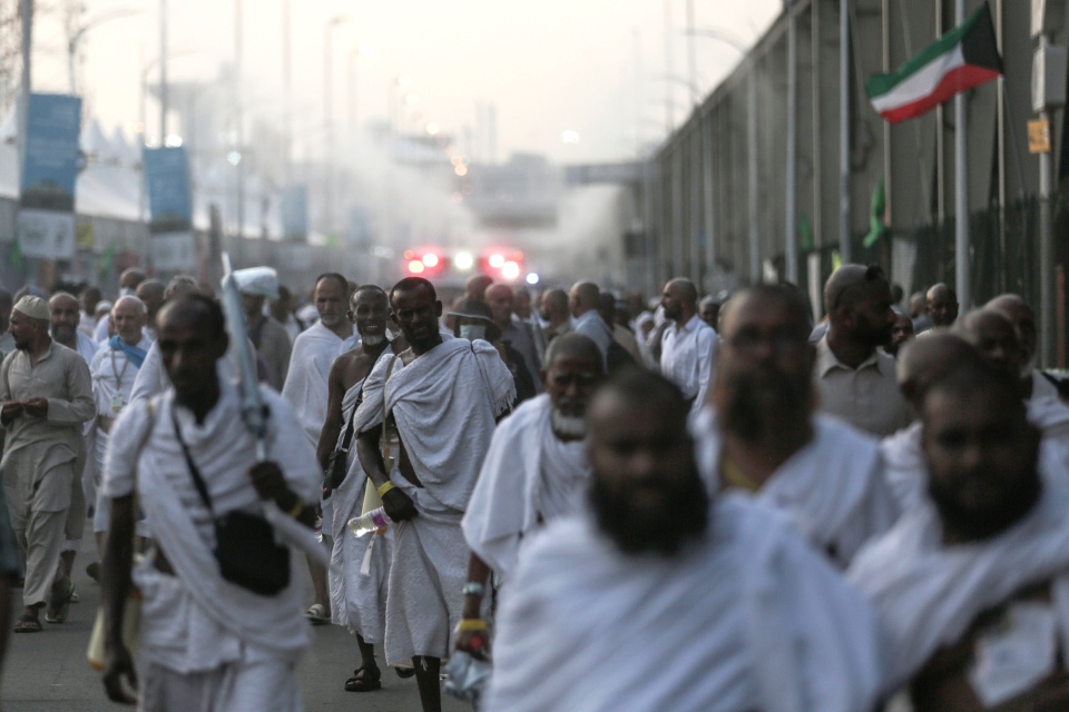 Saudi Arabia raises death toll in hajj stampede to 717, second