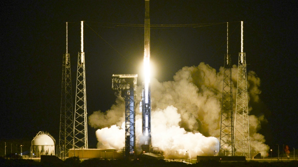 ISS cargo launches by light of nearly full moon | CTV News