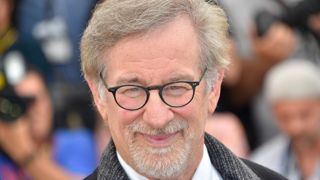 Steven Spielberg's 'Ready Player One' tops the holiday box office