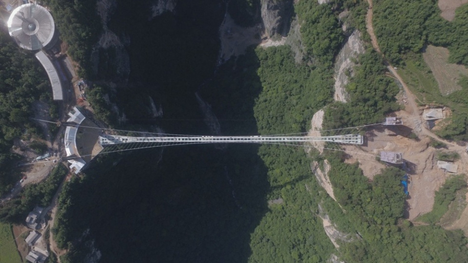 New photos released of largest glass-bottom bridge in China | CTV News