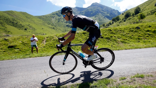 Froome seizes yellow jersey in daring 8th leg of Tour de France | CTV News