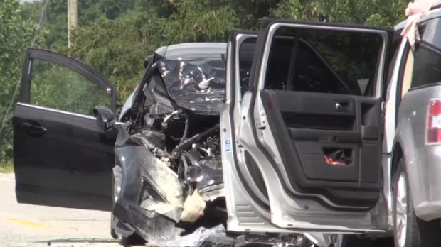 One dead in crash near Glencoe | CTV News