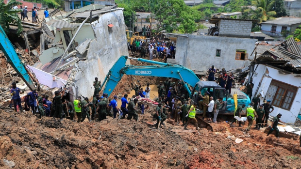 Death toll in Sri Lanka garbage mound collapse rises to 26 | CTV News