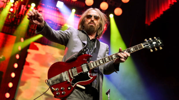 Concert review: Tom Petty in Vancouver – sounding fine at 40 years of ...