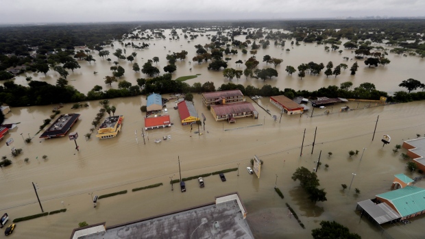 Ontario men drive to Houston to help stranded sister | CTV News