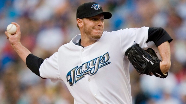 Blue Jays retire Roy Halladay's No. 32 before Opening Day game vs