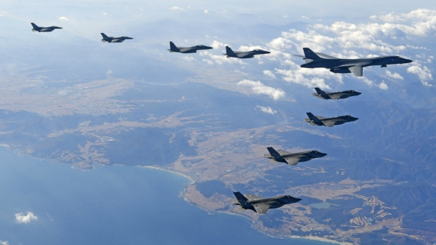 U.S. Flies B-1B Over South Korea In Show Of Force Against Kim Jong Un ...