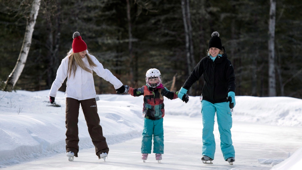 Patinage En Foret Outside Ottawa Offers A Picturesque Skate