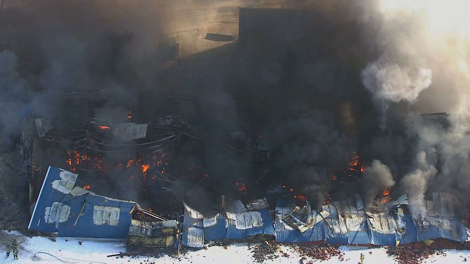 Fire 'completely destroys' vinyl siding factory in Port Colborne | CTV News