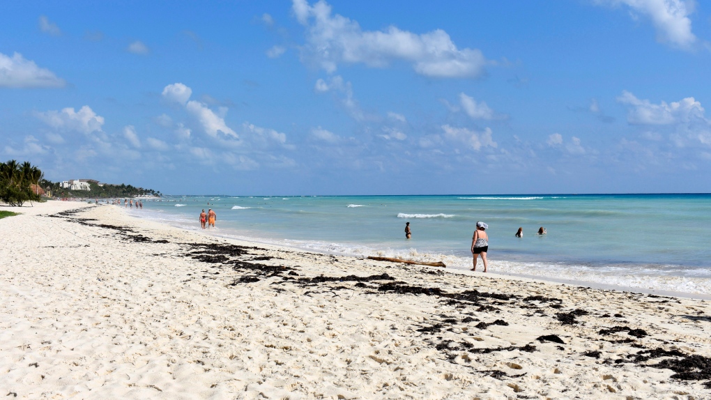 Canadians still travelling to Playa Del Carmen Mexico despite