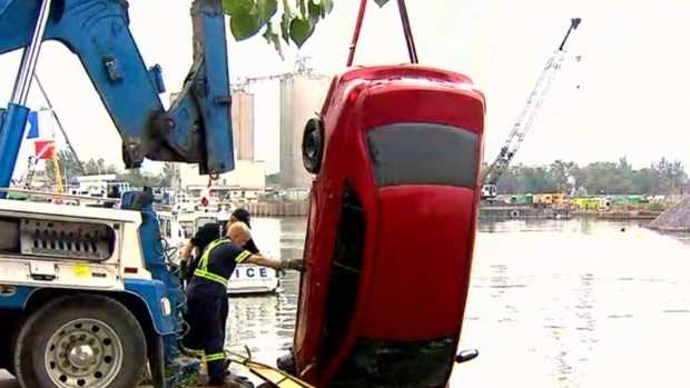 Body Of Man Recovered After Vehicle Plunges Into Lake Ontario | CTV News