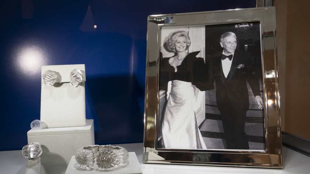 Frank Sinatra memorabilia, jewelry on sale in New York | CTV News
