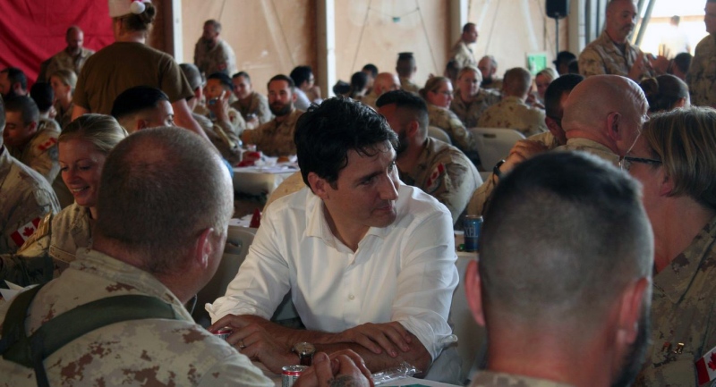 Justin Trudeau met with Canadian troops in Gao, Mali, on Sunday, Dec. 22, 2018. (Glen McGregor)