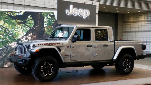 Edmunds compares Jeep Gladiator with Colorado, Tacoma | CTV News