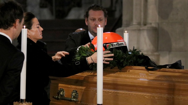 Niki Lauda: Lewis Hamilton and Arnold Schwarzenegger among stars at  Austrian's funeral - glbnews.com