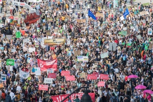 People march during a climate strike in Montreal, Friday, Sept. 27, 2019. THE CANADIAN PRESS/Graham Hughes