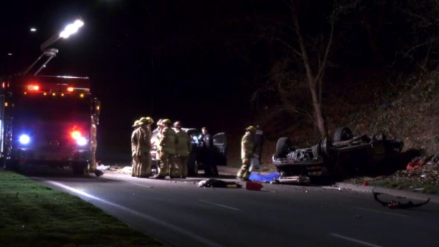 1 dead in car crash in southeast Vancouver | CTV News