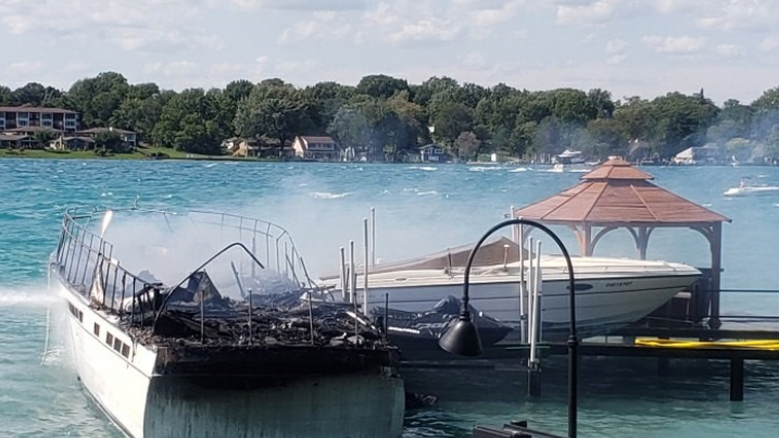 Boat fire in St. Clair River
