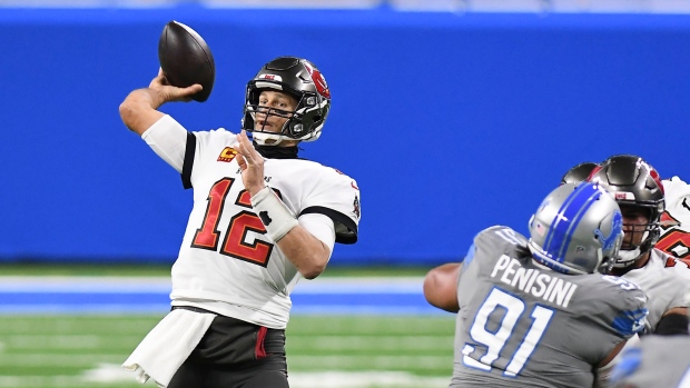 Tom Brady Appears In 300th Regular-season NFL Game | CTV News