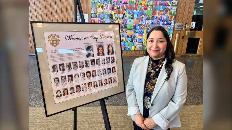 Winnipeg Unveils Portraits To Honour Women Elected To Council Ctv News