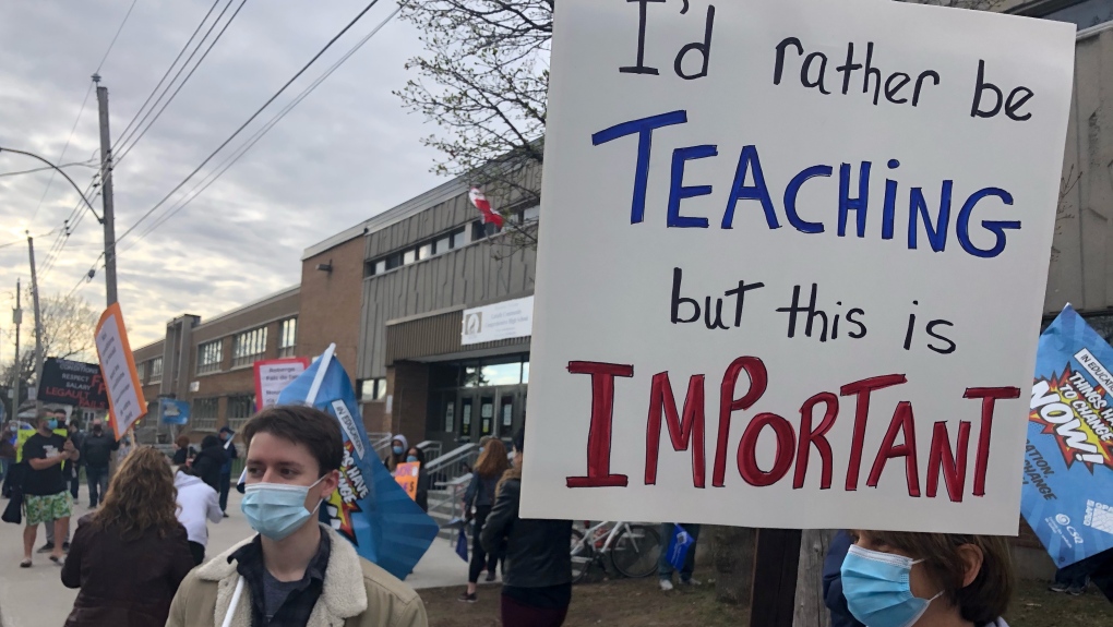 Teacher strike Quebec
