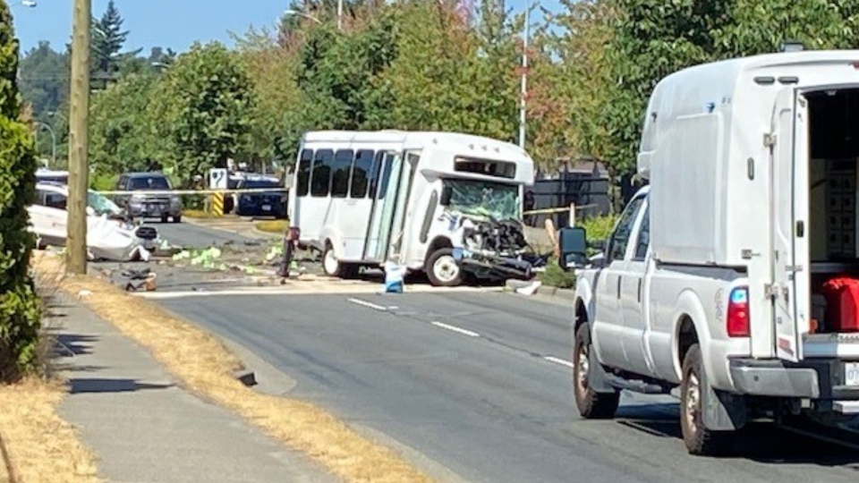 Abbotsford Crash Serious Collision Involving Small Bus Sends Multiple People To Hospital Ctv News 3815