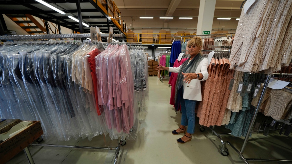 Russian sanctions hurting small Italian fashion producers | CTV News