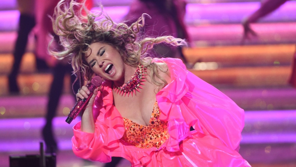 Shania Twain performs in L.A. in 2019