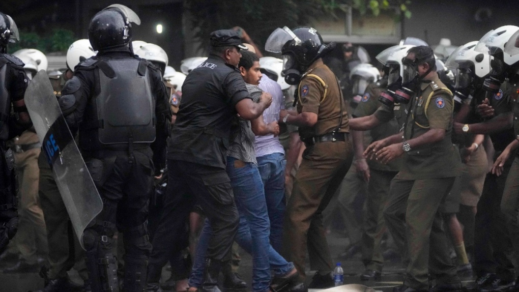 Police detain protesters in Colombo, Sri Lanka