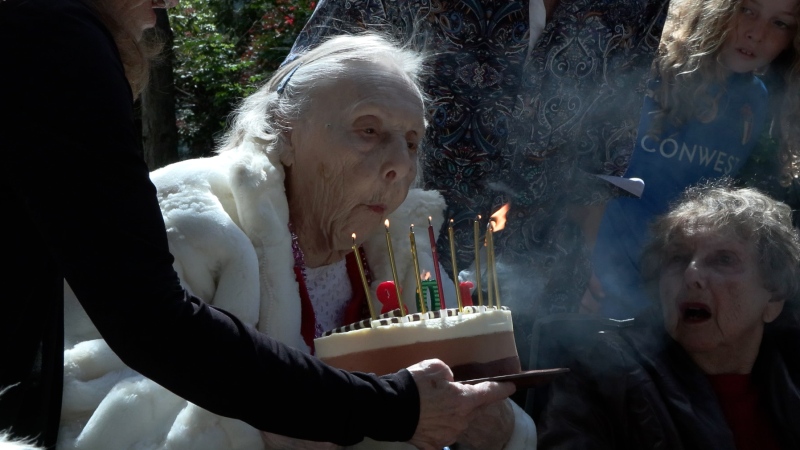 Minni Pelman celebrates her 108th birthday on Saturday, June 8. (CTV News)