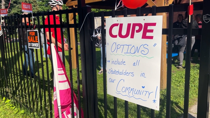 Parents and staff of Glebe Parents' Day Care held a rally on Wednesday, June 12, 2024, in opposition of a planned merger with Andrew Fleck Children's Services. (Katelyn Wilson/CTV News Ottawa)