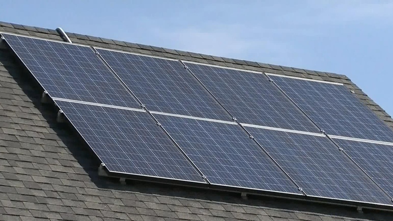 City offering solar panel rebates