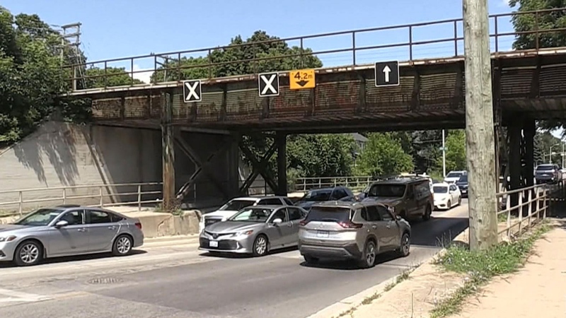 Delayed decision on Wharncliffe overpass