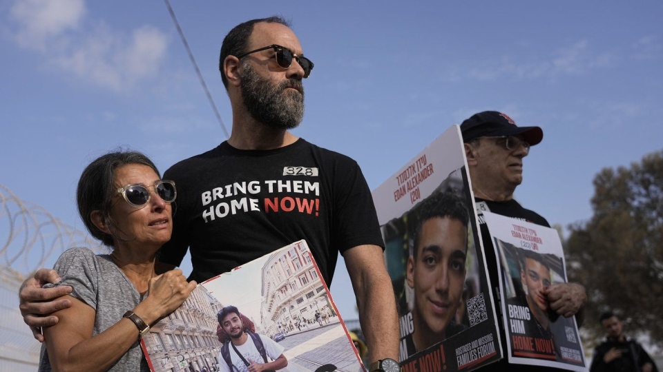 Parents of Hersh Golberg-Polin protest