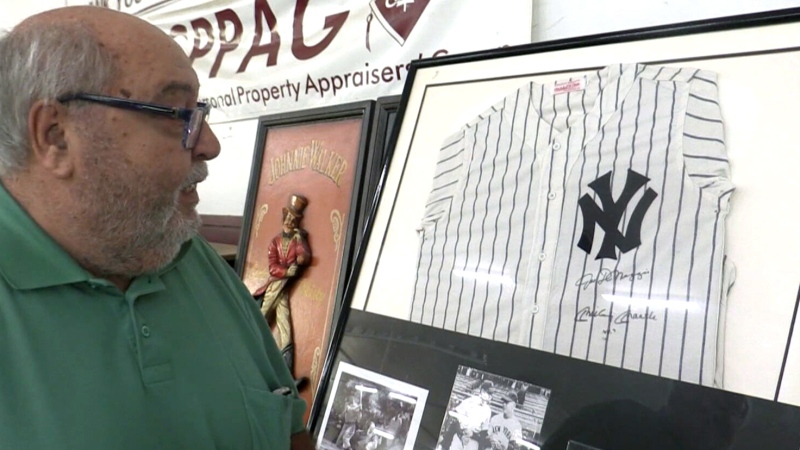 Signed Joe DiMaggio and Mickey Mantle jersey for s