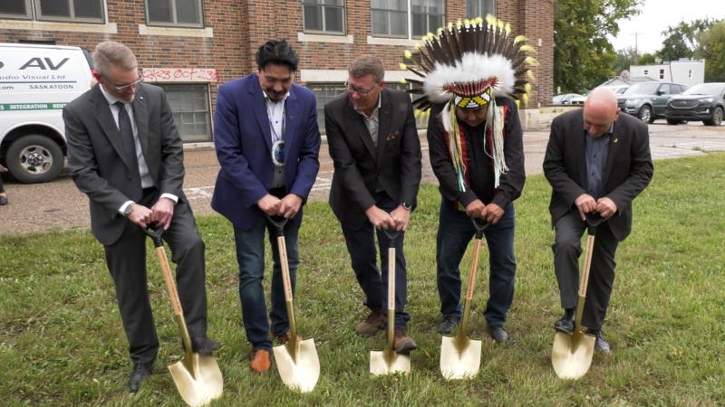 Premier Scott Moe was in Saskatoon alongside chiefs and ministers Wednesday to mark the beginning of construction on Saskatoon’s new urgent care centre. (John Flatters/CTV News)