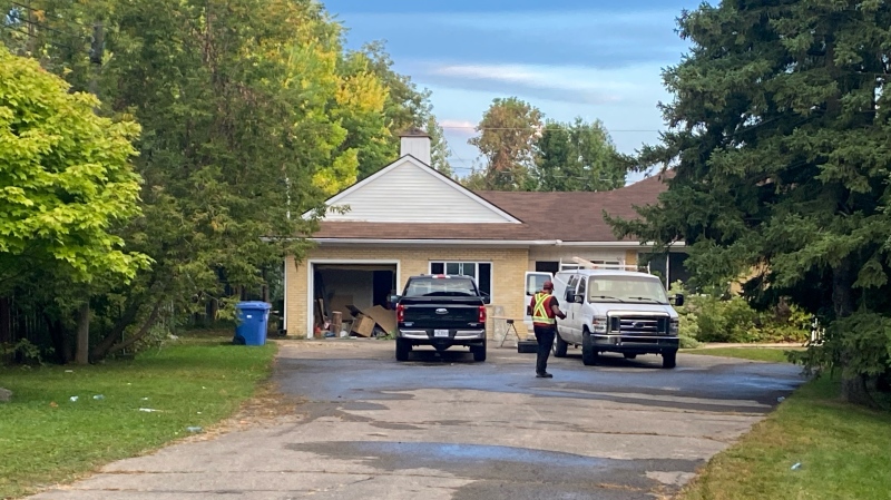 The Montreal police (SPVM) arson squad is investigating a 'suspicious fire' at a residence in Kirkland on Montreal's West Island. (Dave Touniou, CTV News)