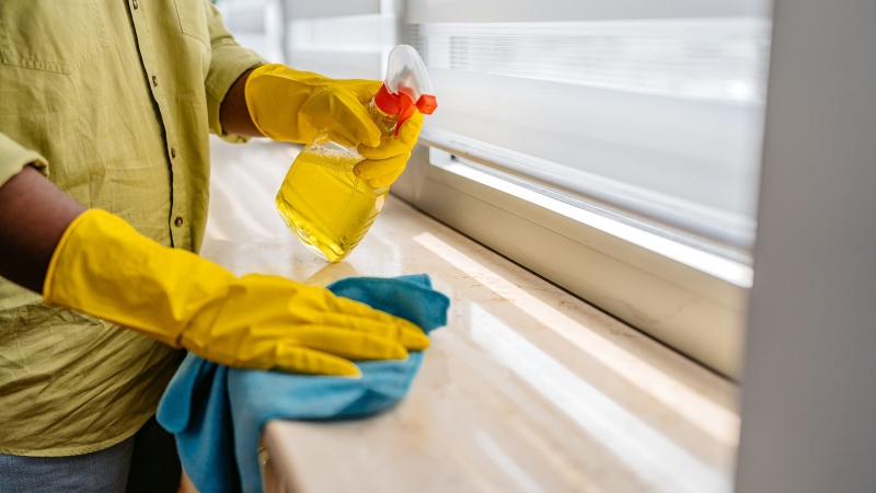 Some home cleaning products can contain irritants, chemicals that can't mix with others, and volatile organic compounds, experts said. (Images via CNN Newsource)