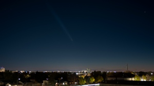 Comet C/2023 A3 is seen over Winnipeg on Oct. 14, 2024. (Al Erano)