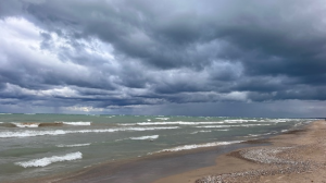 Chilly day at Lurgan Beach, near Kincardine, Ont. (Courtesy: Louise Buhlman)