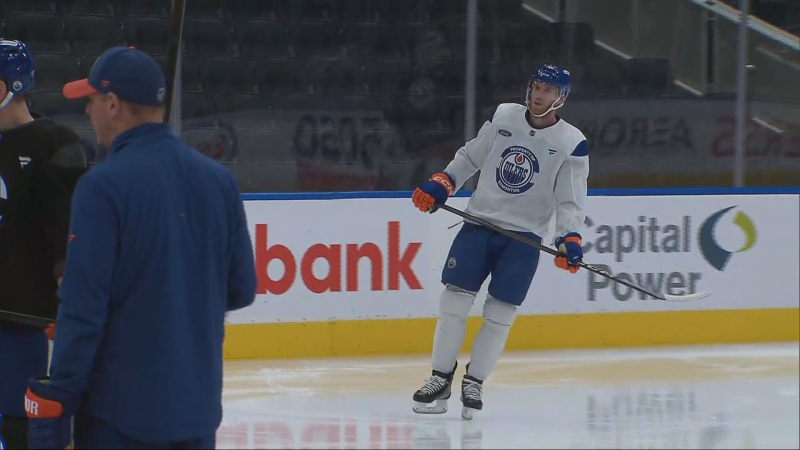 Edmonton Oilers captain Connor McDavid during his team's optional skate on Nov. 4, 2024, at Rogers Place. (Credit: TSN)