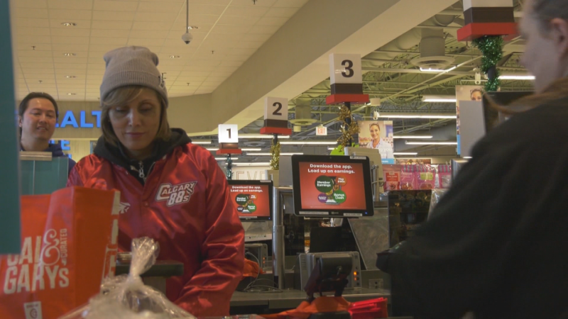 Calgary mayors food drive