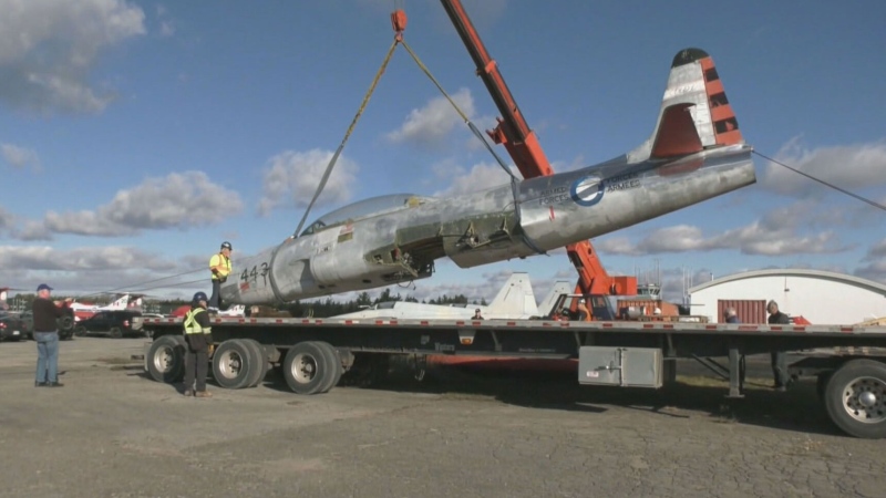 Military aircraft hits turbulence 