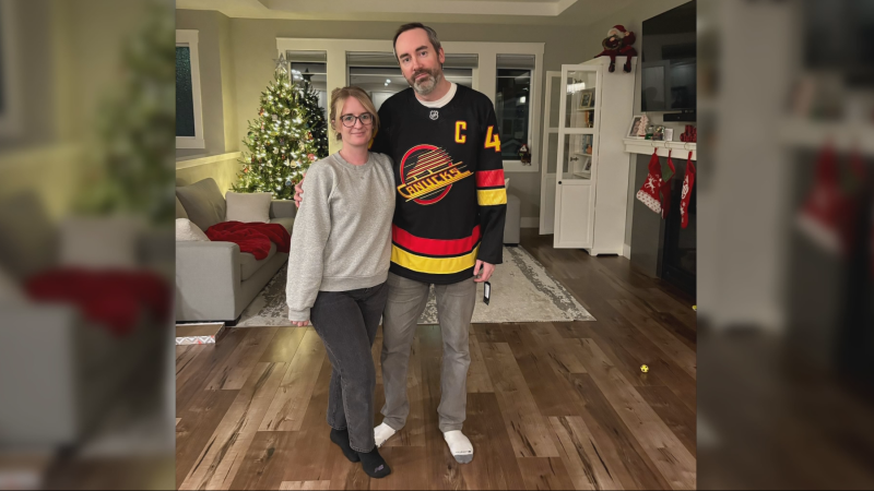 A kind internet stranger helped make Christmas special for Melissa and Sean Bowie, tracking down a coveted Canucks jersey for them during the holidays. 