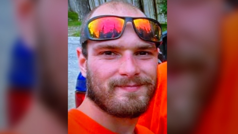 Police are searching for a 32-year-old named Lee (pictured) and a 16-year-old girl named Shylah who were both reported missing on Thursday (Source: Barrie Police Service/Facebook)