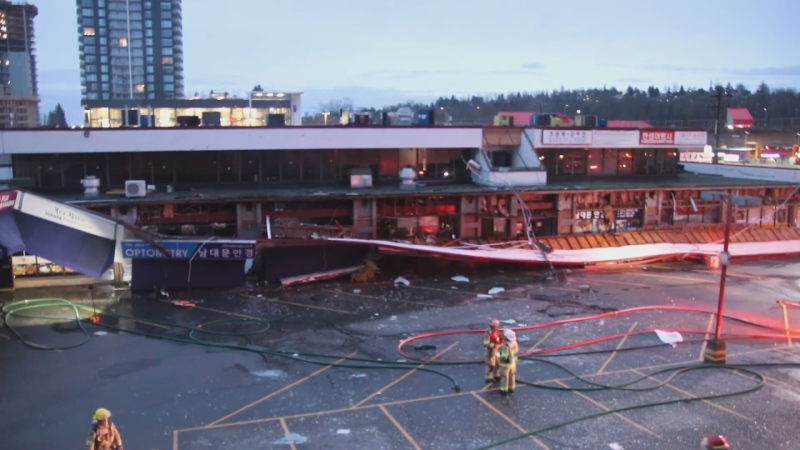 Strip mall explosion under investigation 