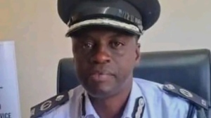 Detective Inspector Titus Phiri “forcibly seized cell keys” on Tuesday morning whilst “in a state of intoxication,” Zambia’s Police Service said in a press release on January 1.
