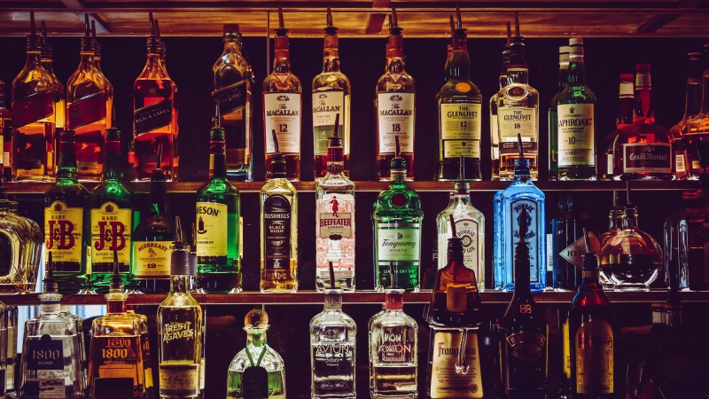 Bottle of alcohol at a bar (Pexels)