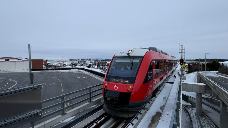 A train on O-Train Line 4 is seen in this Jan. 6, 2025 image. (Dave Charbonneau/CTV News Ottawa)
