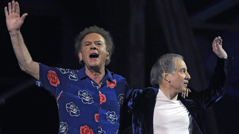 Simon and Garfunkel postpone Canadian, U.S. tour | CTV News